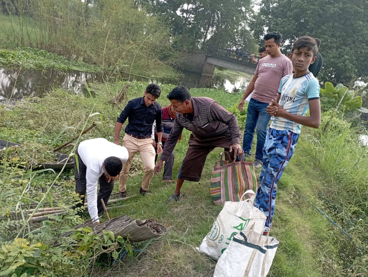 খাল পুনরুদ্ধার অভিযান