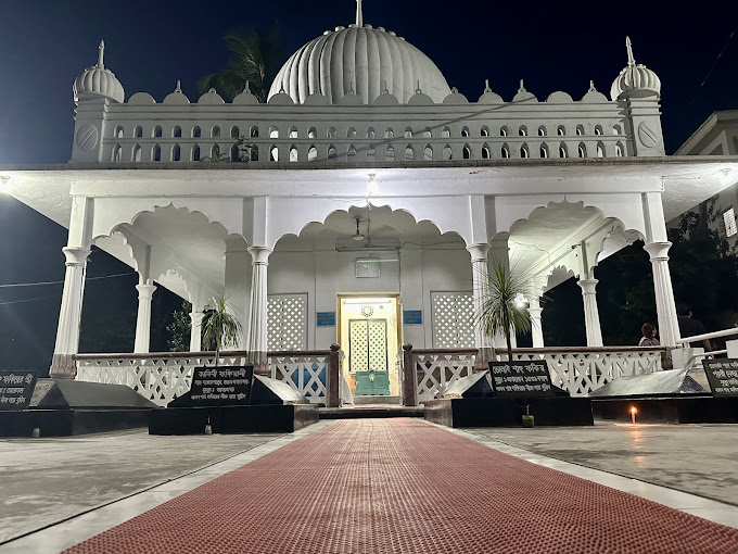 লালনশাহ মাজার, কুষ্টিয়া।