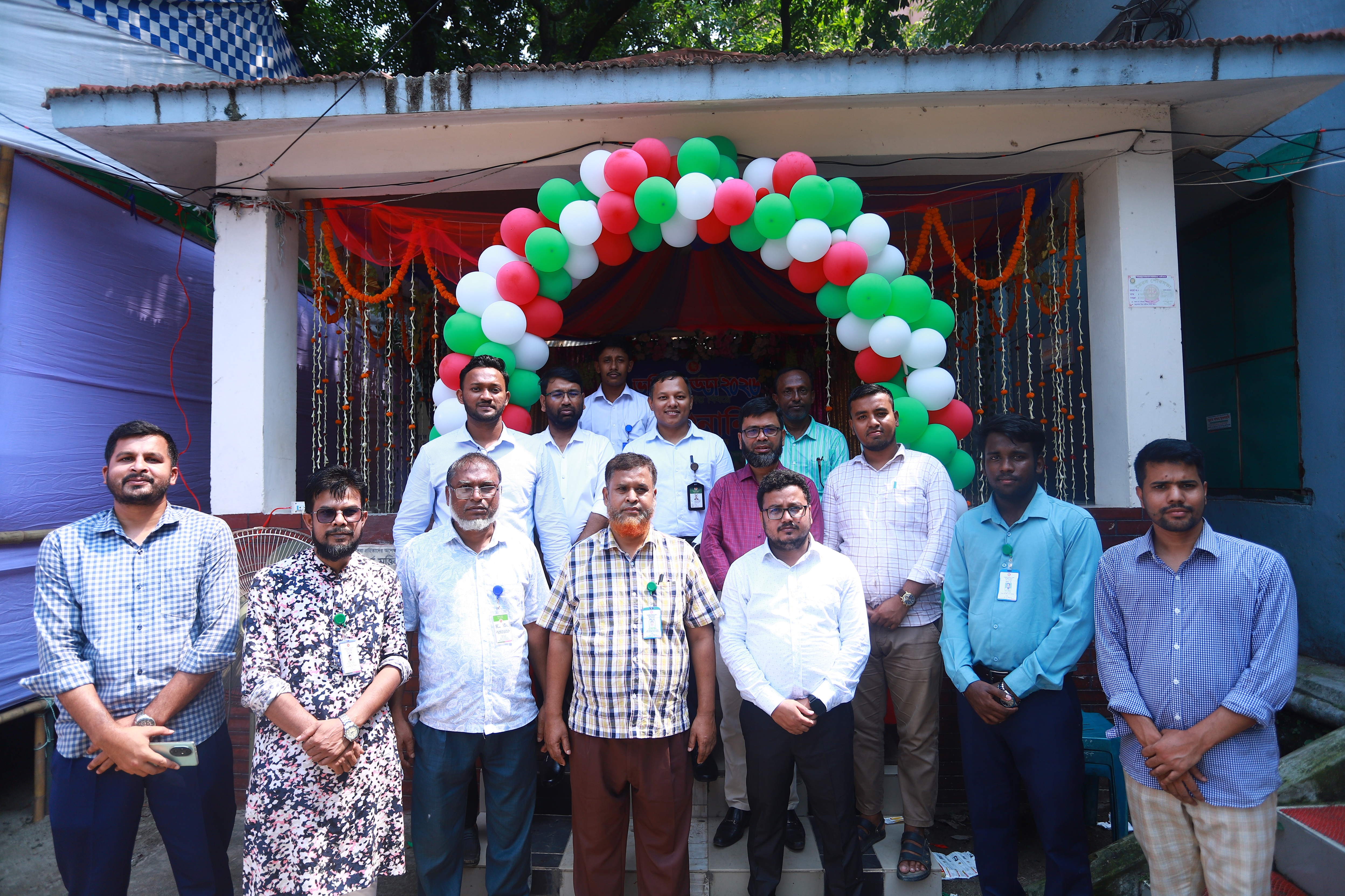 ভৈরব উপজেলায় যথাযোগ্য আড়ম্বর ও উৎসবমুখর পরিবেশে ‘ভূমি সেবা মেলা ২০২৬’-এর শুভ সূচনা ও প্রথম দিনের কার্যক্রমের দৃশ্য।