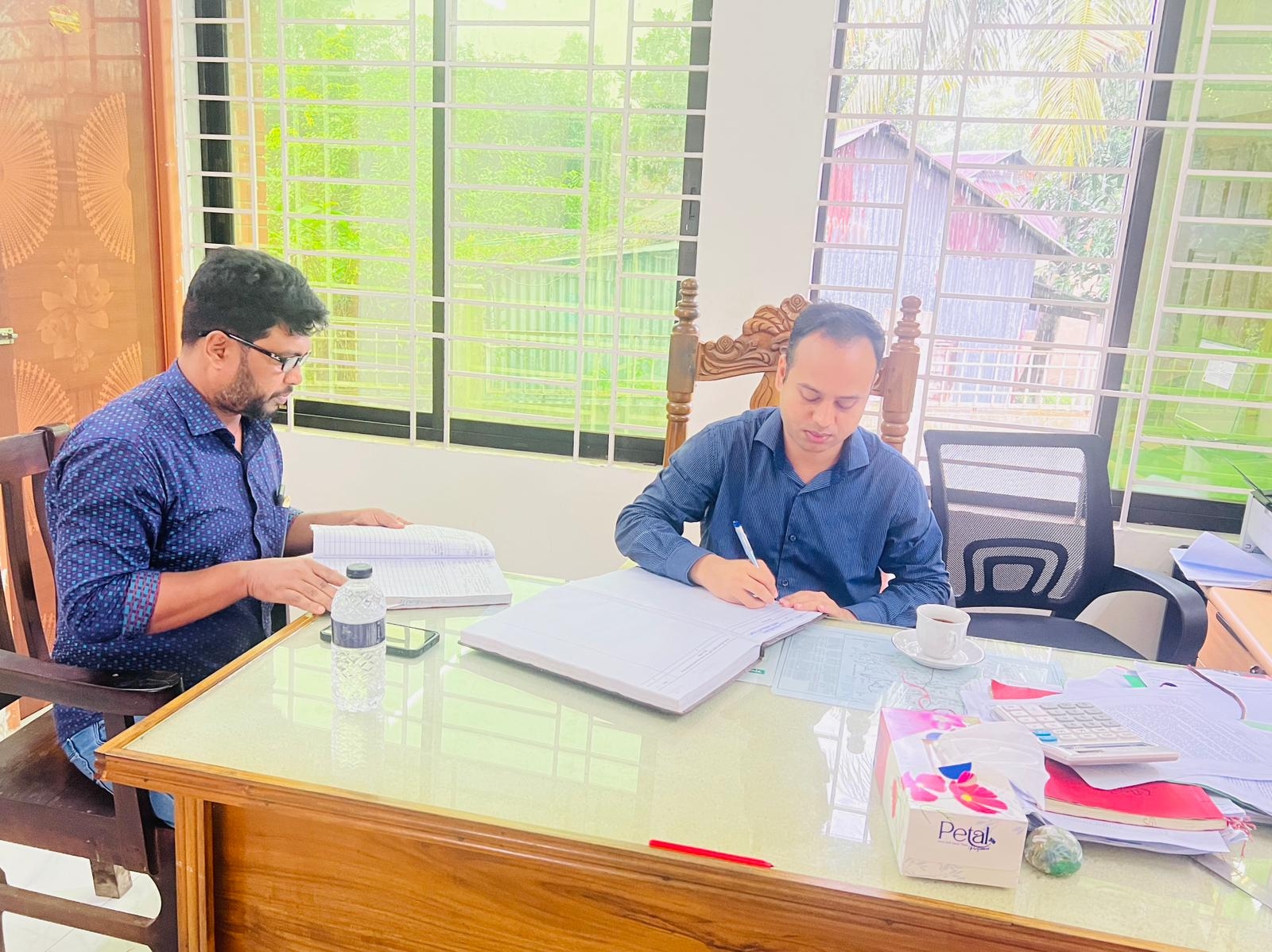 কাচিনা ইউনিয়ন ভূমি অফিস পরির্দশন