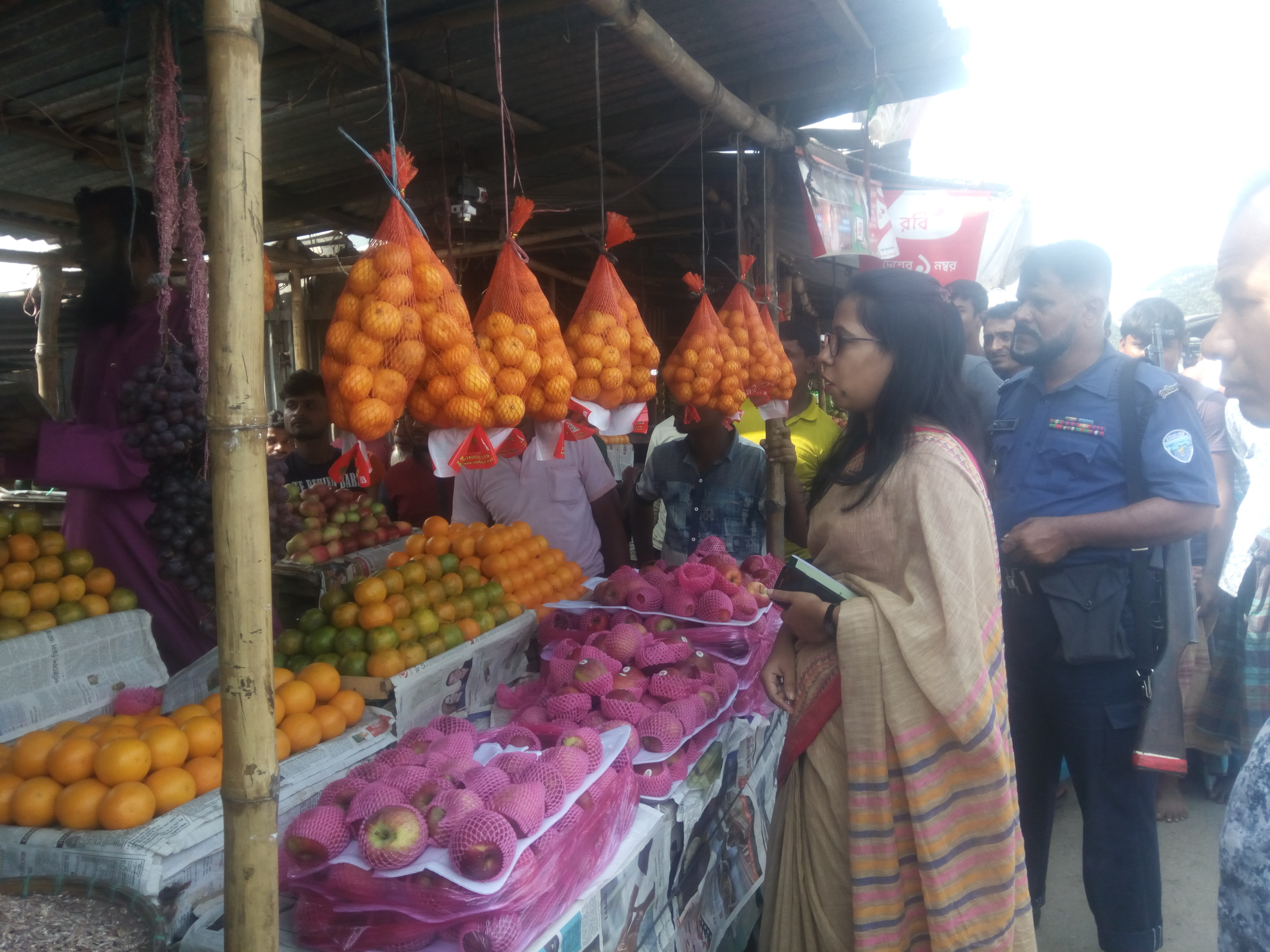 মোবাইল কোর্ট পরিচালনা