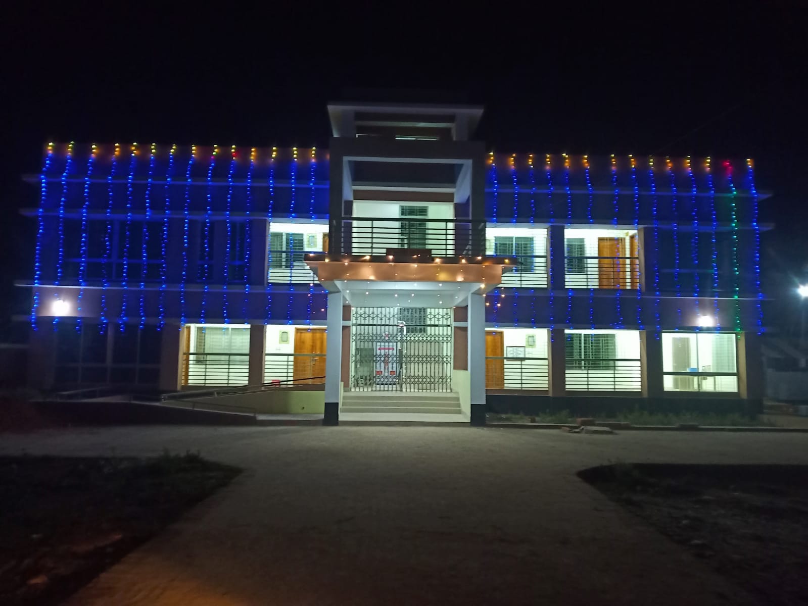 উপজেলা ভূমি অফিস, হালুয়াঘাট