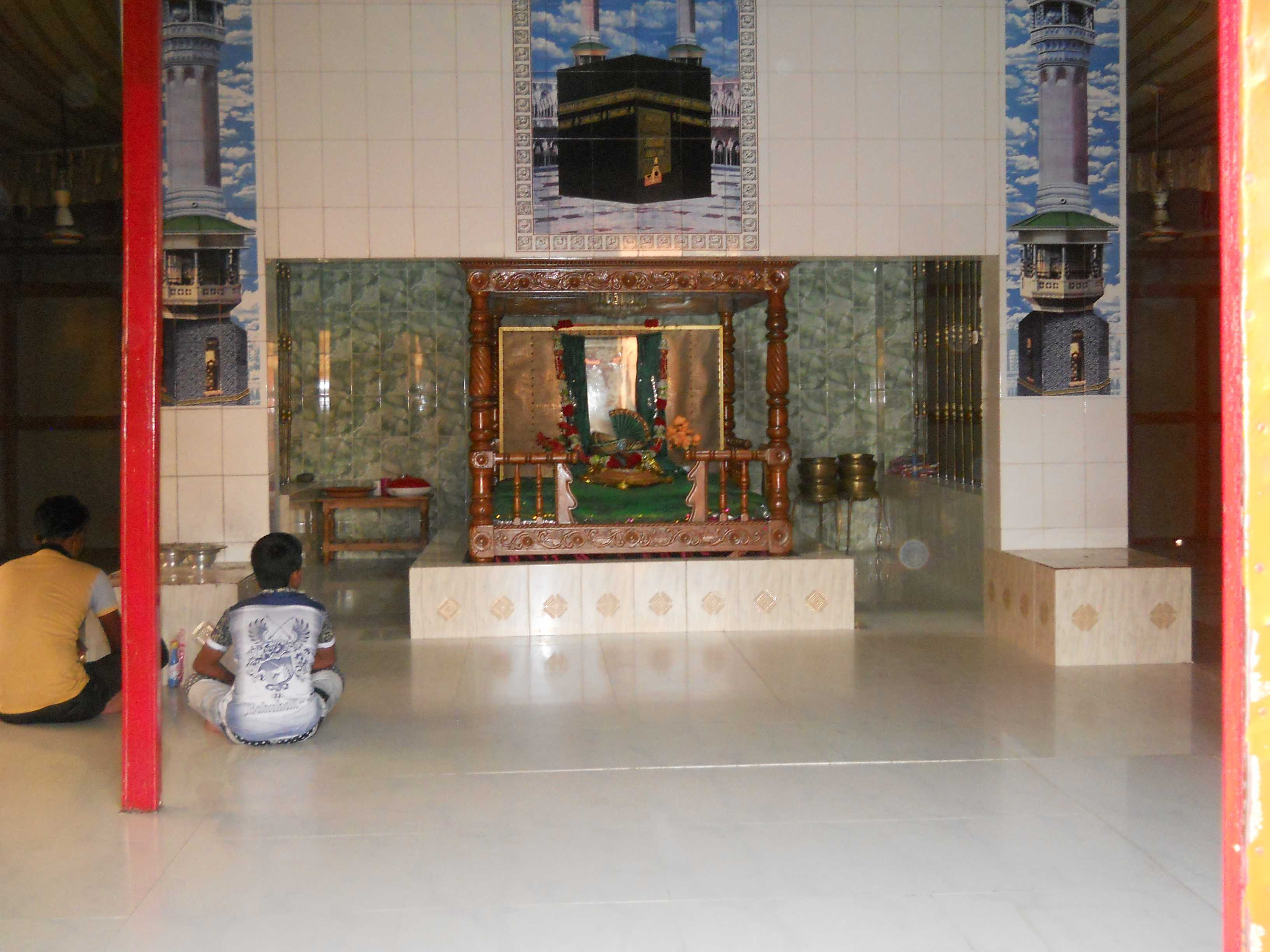কদম আলী মস্তানের মাজার