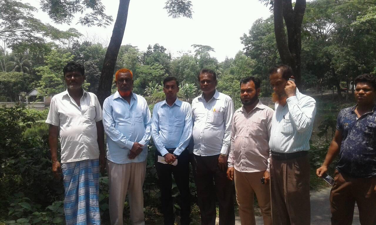 ফায়ার স্টেশন এর জন্য নির্বাচিত ভূমি পরিদর্শন করছেন সহকারী কমিশনার (ভূমি)