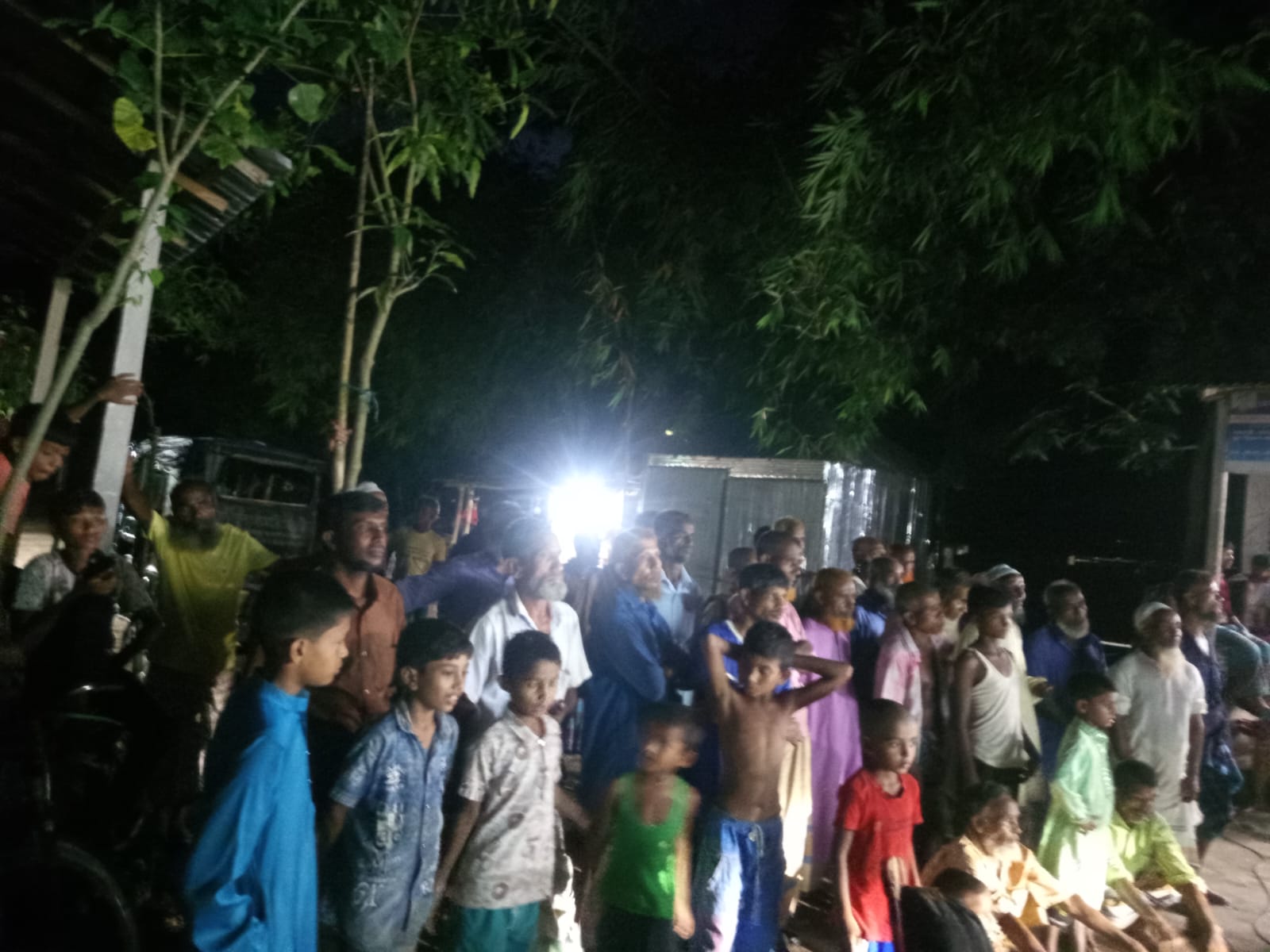 সম্প্রতি রংপুর জেলার তারাগঞ্জ উপজেলার মাঝের বাজার এলাকায় কৃষি বিষয়ক চলচিত্র প্রদশণ করা হয়
