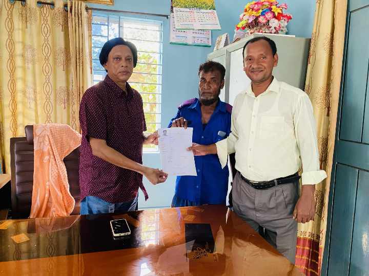 আমজাদহাট ইউপির সার্বজনীন পেনশত কার্যক্রমের রেজিষ্টেশন শুরু