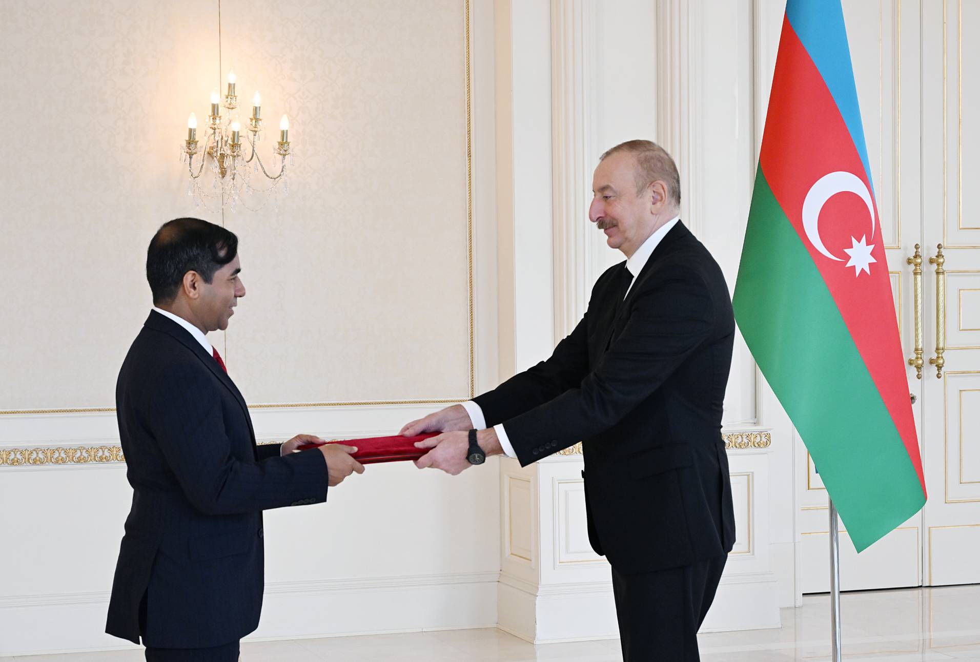 On October 31, H.E. Mr. M. Amanul Haq, the Ambassador of Bangladesh in Ankara, Türkiye, and concurrently accredited to Azerbaijan, submitted his credentials to the Hon’ble President of the Republic of Azerbaijan, Mr. Ilham Aliyev.