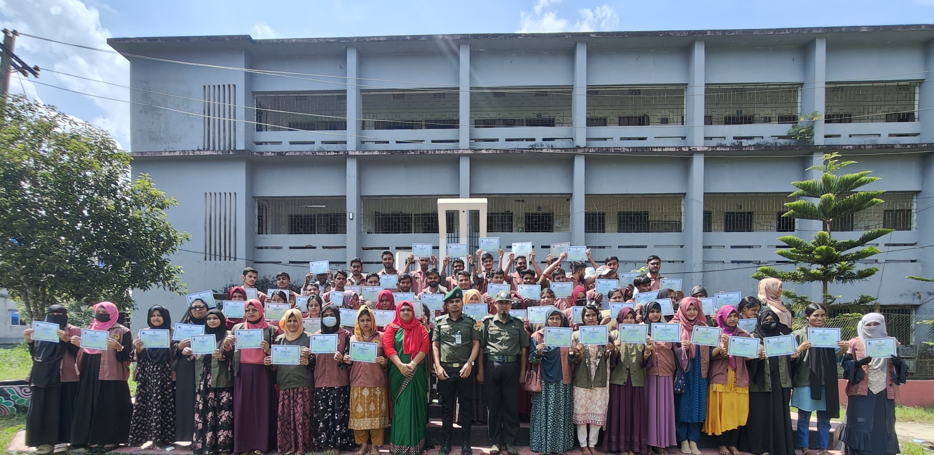 ভিডিপি মৌলিক প্রশিক্ষণ -২০২৫এর ফটোসেশন