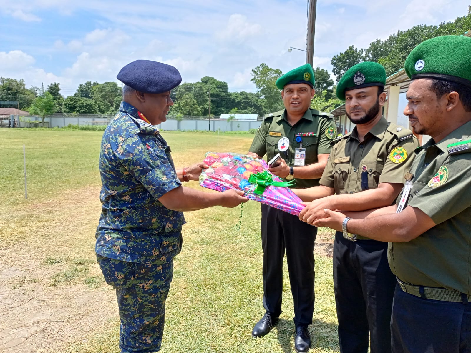 আনসার ও ভিডিপি প্রশিক্ষণ কেন্দ্র মানিক নগর, ঈশ্বরদী, পাবনা।