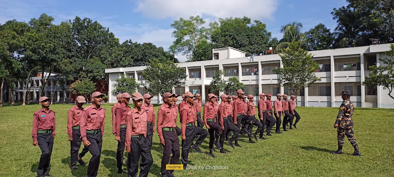 অস্ত্রসহ ভিডিপির মৌলিক প্রশিক্ষণ