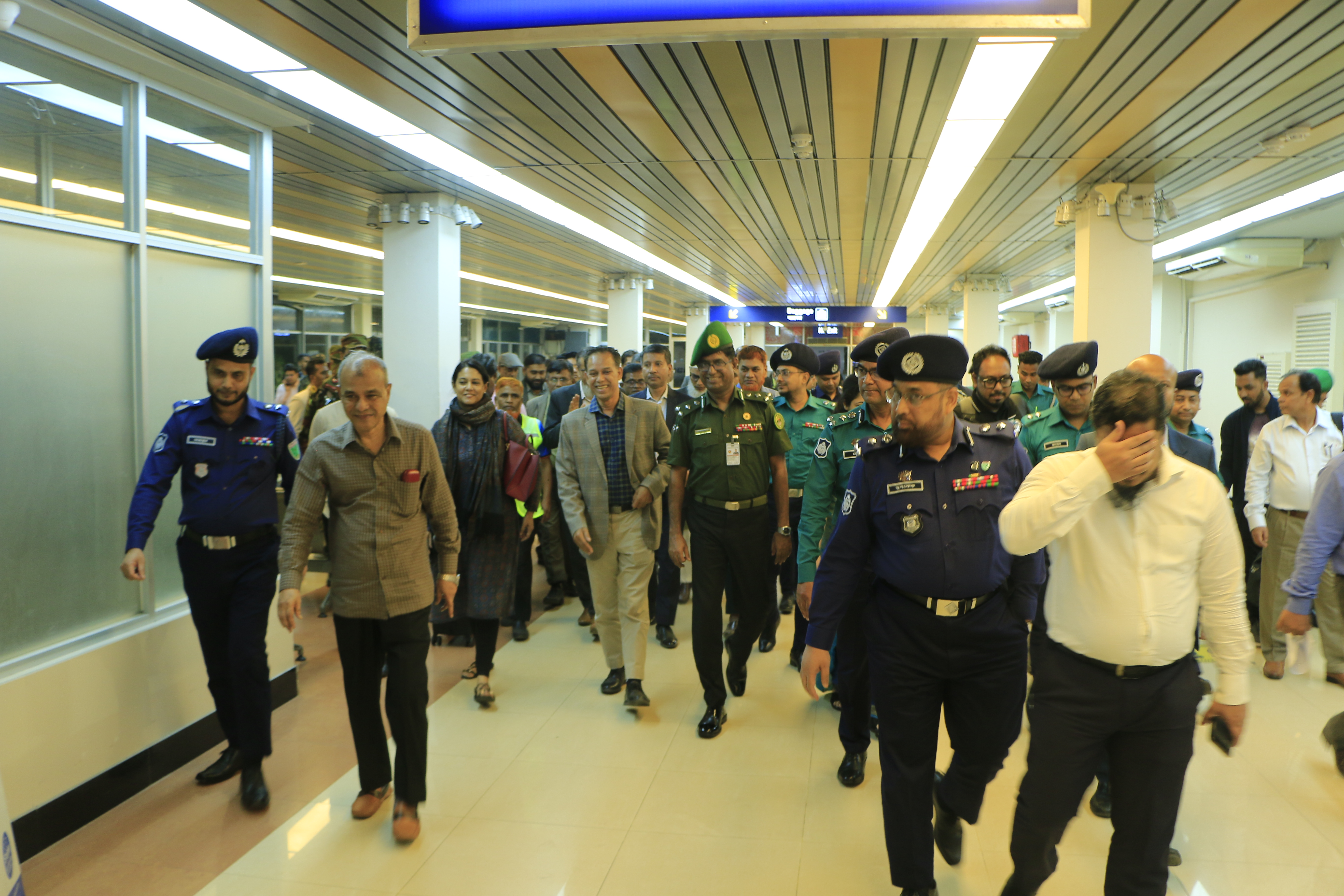 মাননীয় স্বরাষ্ট্র উপদেষ্টার মতবিনিময় সভায় অংশগ্রহন