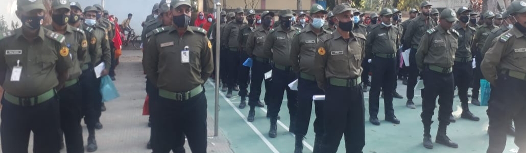 নির্বাচন