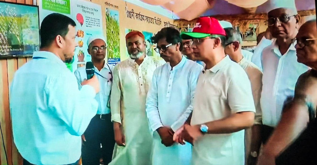 কৃষক কার্ড উদ্ধোধন ও কৃষি মেলা ২০২৬ এ মাননীয় প্রধানমন্ত্রী কর্তৃক বিএডিসি'র স্টল পরিদর্শনের একাংশ