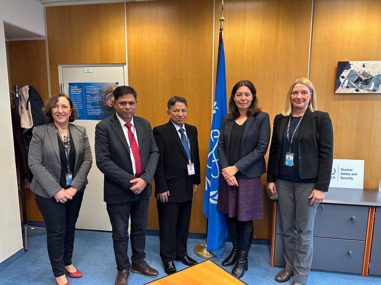 গত ০৯ জানুয়ারি ২০২৫ তারিখ অস্ট্রিয়ার ভিয়েনায় Internationa Atomic Energy Agency (IAEA) এর Department of Safety & Security এর DDG Ms. Lydie EVRARD এর সাথে বাংলাদেশ পরমাণু শক্তি নিয়ন্ত্রণ কর্তৃপক্ষ এর মাননীয় চেয়ারম্যান জনাব মাহমুদুল হাসান মহোদয় এর সাক্ষাৎ।