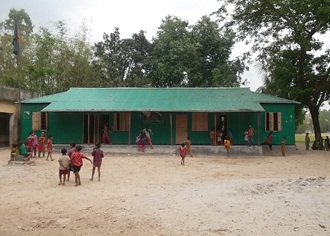 লুছনী সরকারী প্রাথমিক বিদ্যালয় । 