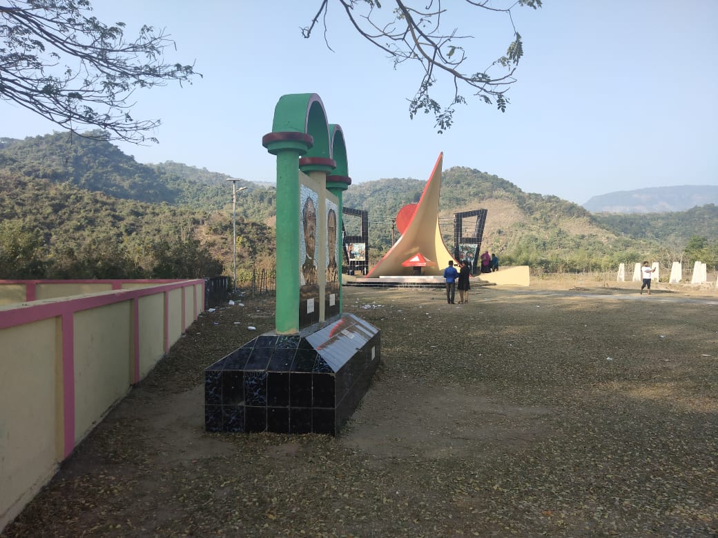 বাঁশতলা হকনগর স্মৃতী সৌধ এর ছবি