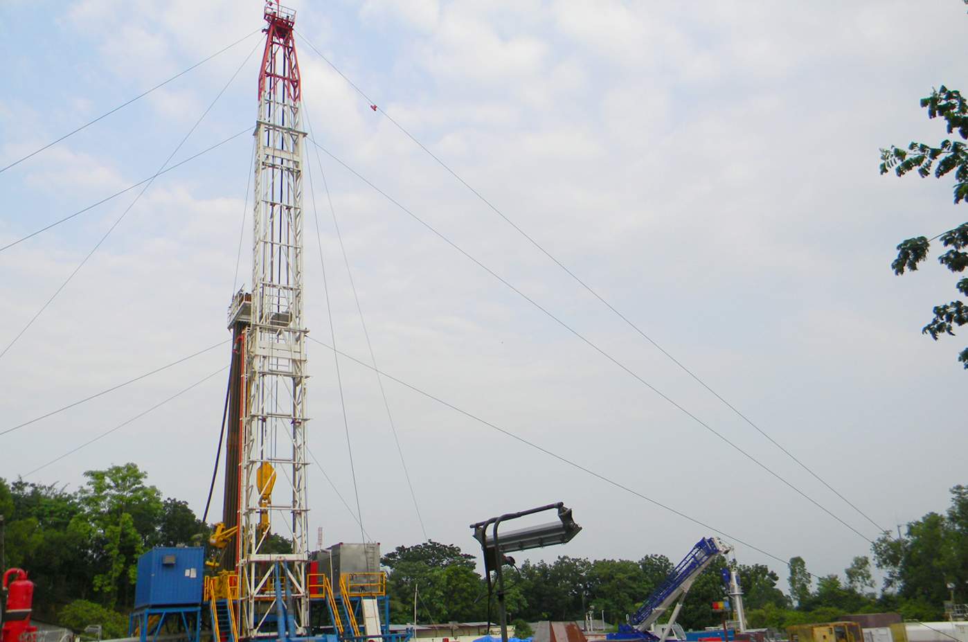 খনন কার্যক্রম