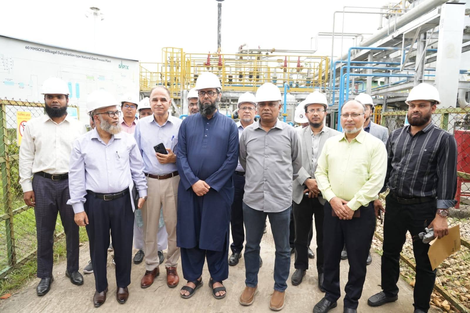 গত ১৪ মার্চ, ২০২৬ তারিখে বিদ্যুৎ, জ্বালানি ও খনিজ সম্পদ মন্ত্রণালয়ের মাননীয় প্রতিমন্ত্রী জনাব অনিন্দ্য ইসলাম অমিত মহোদয় শ্রীকাইল ৫নং কূপের গ্যাস উৎপাদন উদ্বোধনের লক্ষ্যে শ্রীকাইল গ্যাস ক্ষেত্র, মুরাদনগর, কুমিল্লা পরিদর্শন করেন