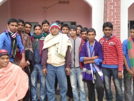 ইউনিয়নের বিভিন্ন স্থানের টিকা দান কর্মসূচী সরজমিনে প্রদর্শন করেন এবং খোজ খবর নেন জনাব গাজী জাকিন হোসেন, চেয়ারম্যান, বারাকপুর ইউন