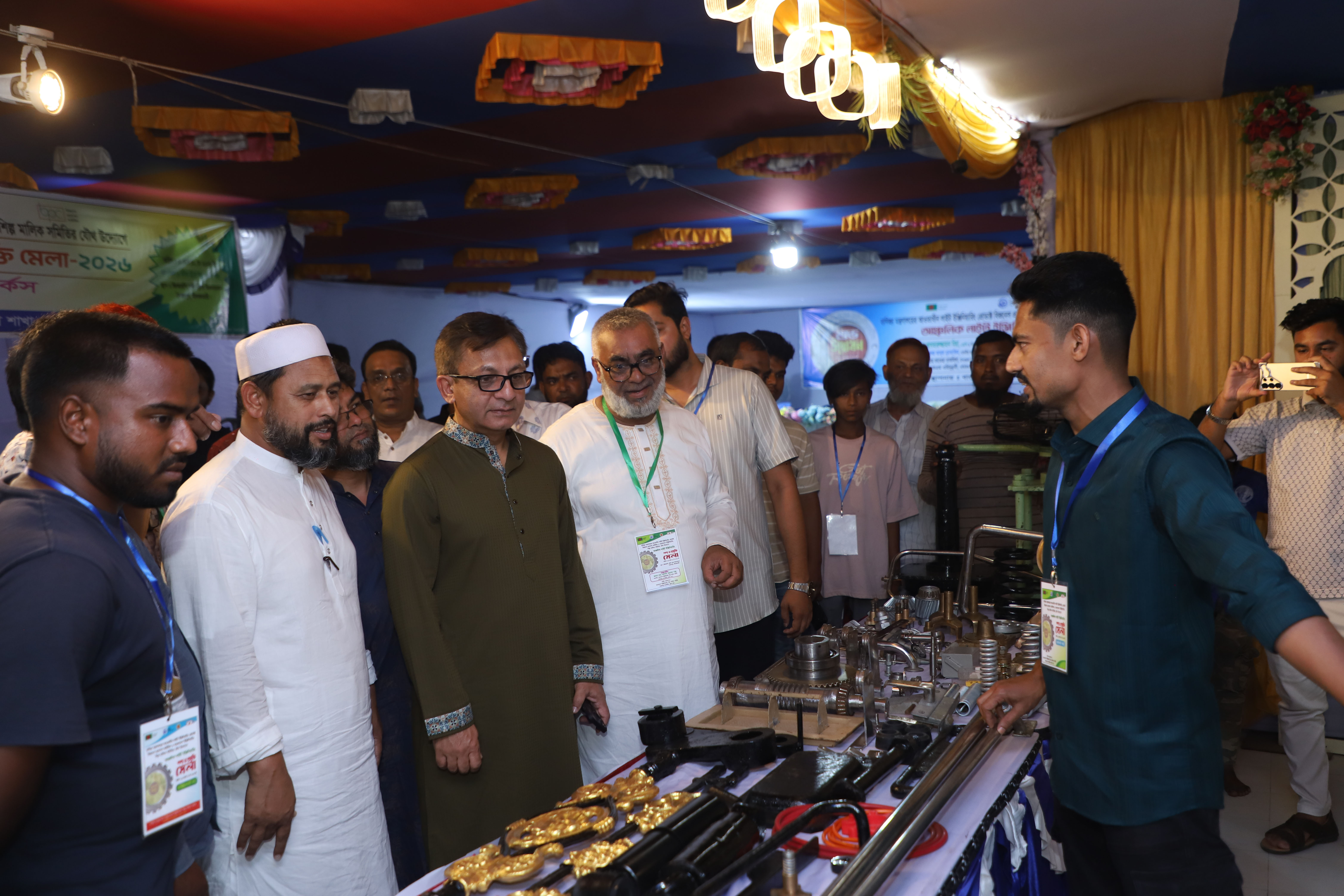 সৈয়দপুরে অনুষ্ঠিত চার দিনব্যাপী আঞ্চলিক লাইট ইঞ্জিনিয়ারিং পণ্য ও প্রযুক্তি মেলা-২০২৬ এর বিভিন্ন স্টল পরিদর্শন করেন গণপ্রজাতন্ত্রী বাংলাদেশ সরকারের মাননীয় বাণিজ্য মন্ত্রী জনাব খন্দকার আব্দুল মুক্তাদির