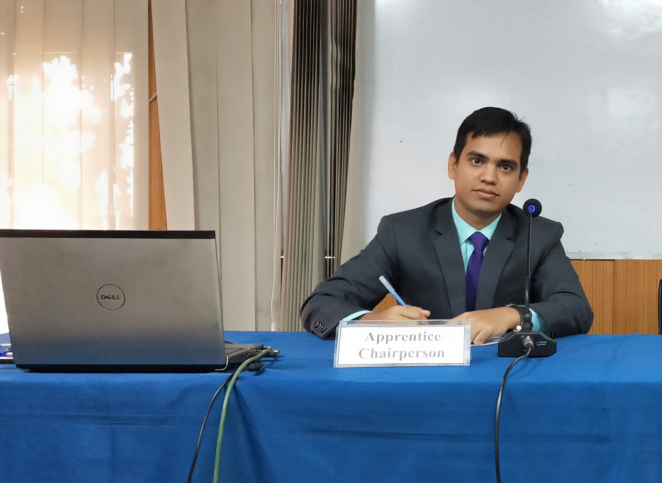 আমাদের বিষয়ে