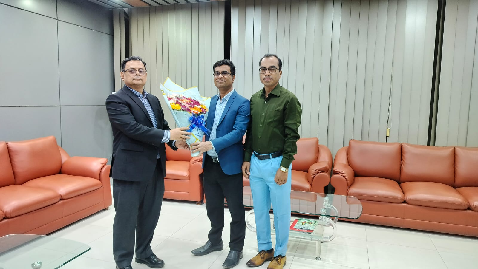 সিলেট জেলা পরিসংখ্যান অফিসে ডিজি স্যার কে স্বাগতম