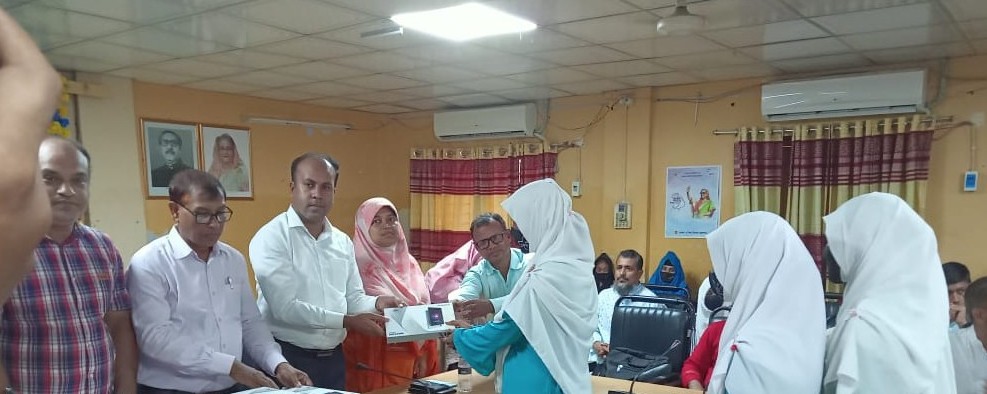 ট্যাব বিতরণ-২০২৩