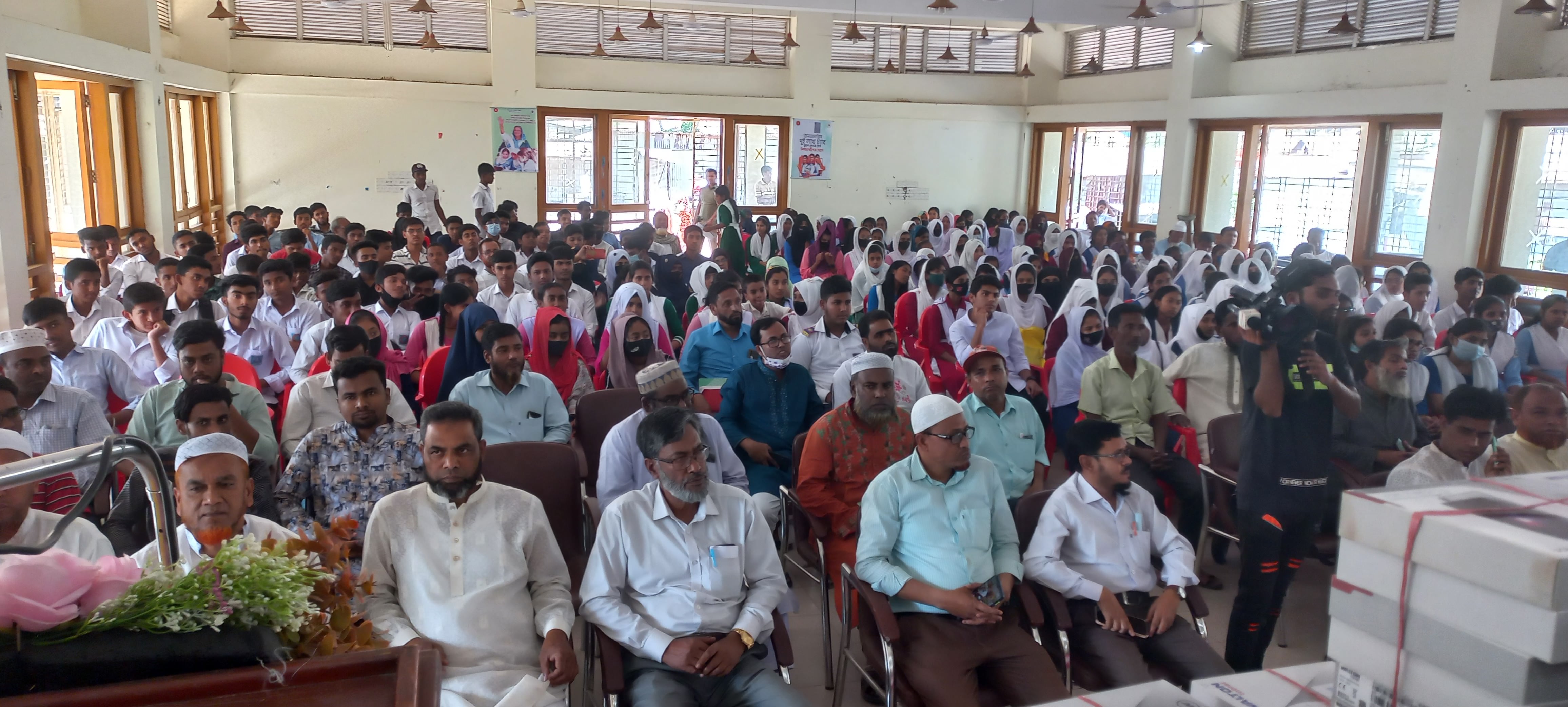 ট্যাব বিতরণ-৩