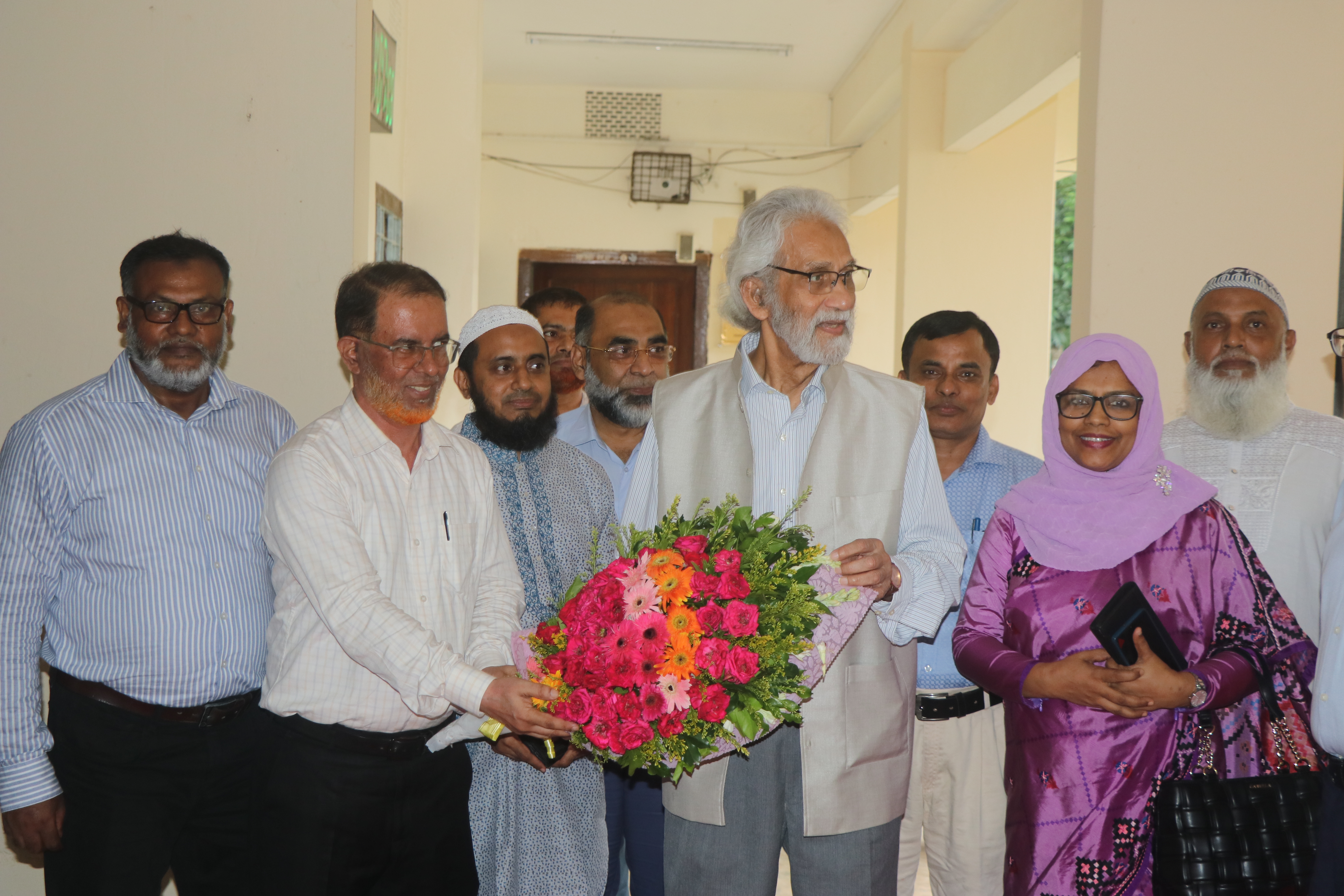 নিবন্ধক ও মহাপরিচালক