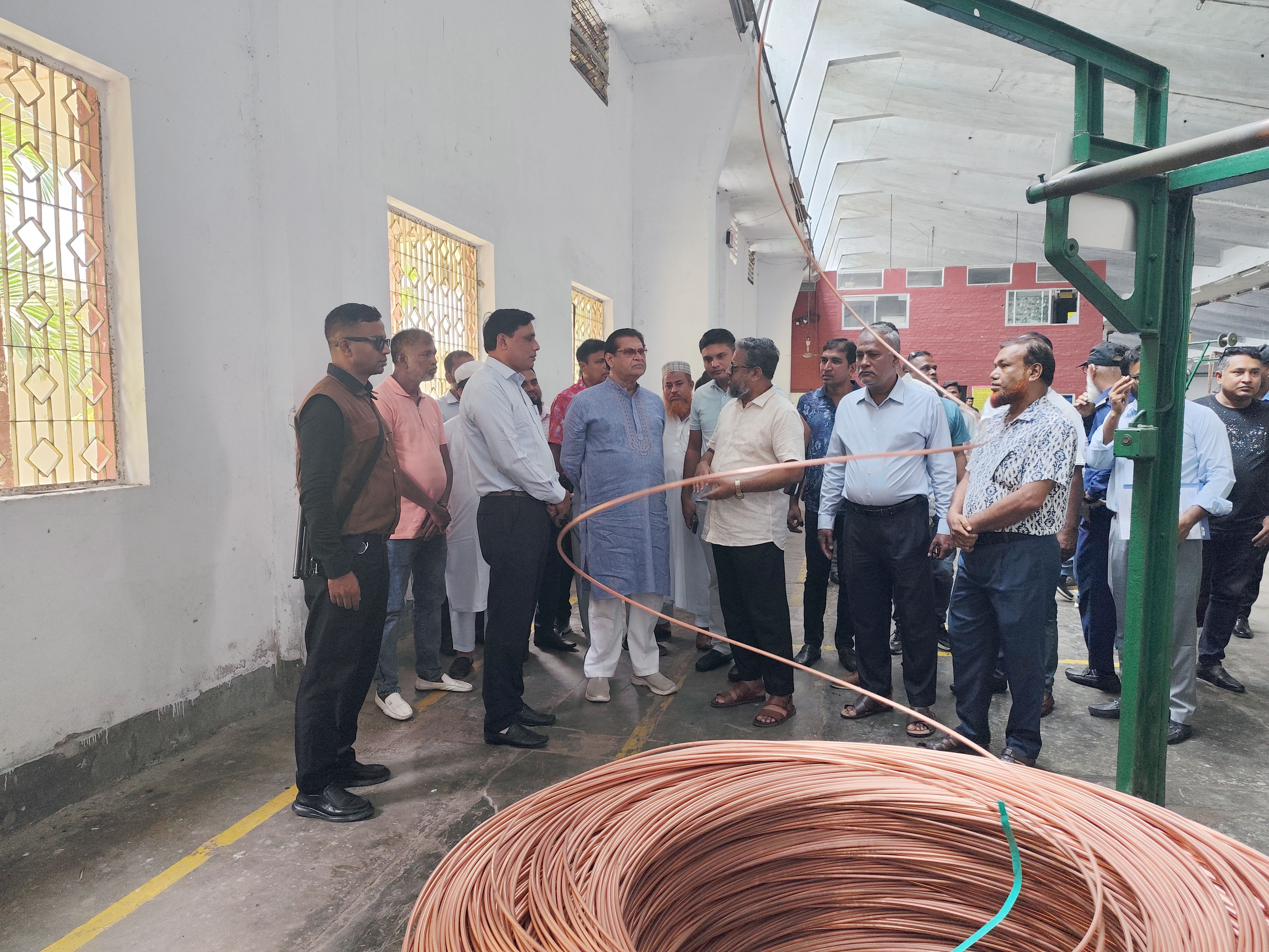 গণপ্রজাতন্ত্রী বাংলাদেশ সরকারের মাননীয় সংসদ সদস্য, খুলনা-৫ আসনের জনাব আলী আসগর লবি, এমপি মহোদয়ের বাংলাদেশ ক্যাবল শিল্প লিমিটেড, খুলনা পরিদর্শন