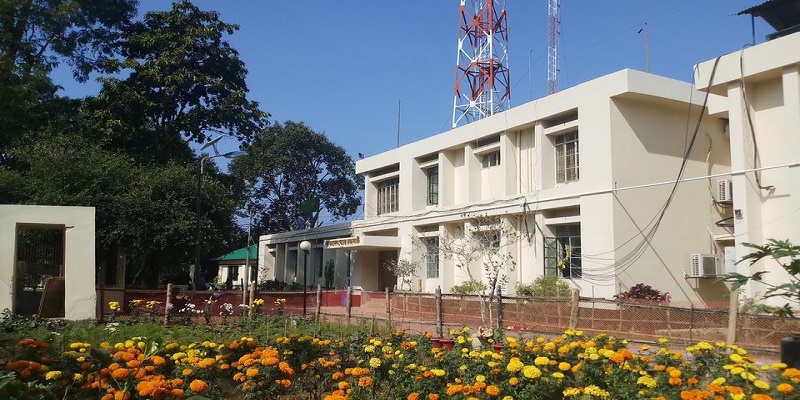 ব্যানার ১