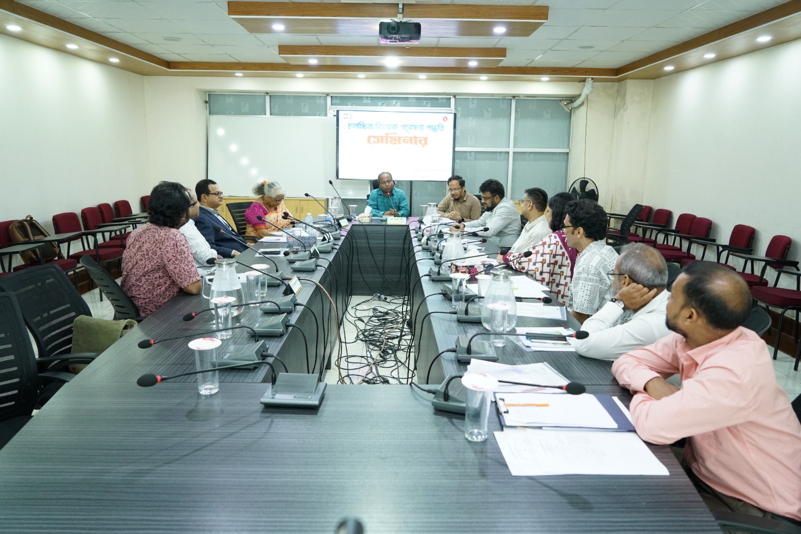 চলচ্চিত্র বিষয়ক গবেষণা পদ্ধতি’ শীর্ষক সেমিনার অনুষ্ঠিত আগারগাঁও, ০৭ সেপ্টেম্বর ২০২৫।