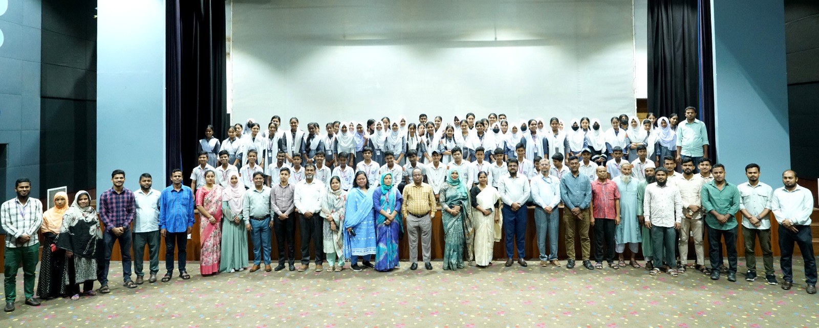 বাংলাদেশ ফিল্ম আর্কাইভের সপ্তাহব্যাপী কর্মসূচির সমাপনী দিনে চলচ্চিত্র প্রদর্শন ২১ জুলাই ২০২৫, ঢাকা।