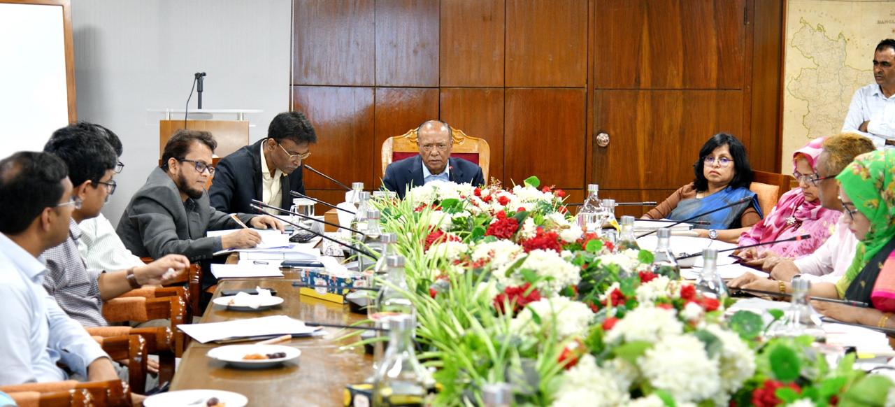 পরিবেশ, বন ও জলবায়ু পরিবর্তন মন্ত্রণালয়ের দায়িত্বপ্রাপ্ত মাননীয় মন্ত্রী জনাব আবদুল আউয়াল মিন্টু মহোদয়ের অত্র কর্পোরেশন পরিদর্শন করেন। পরদির্শনকালে অনুষ্ঠিত মতবিনিময় সভার স্থির চিত্র।
