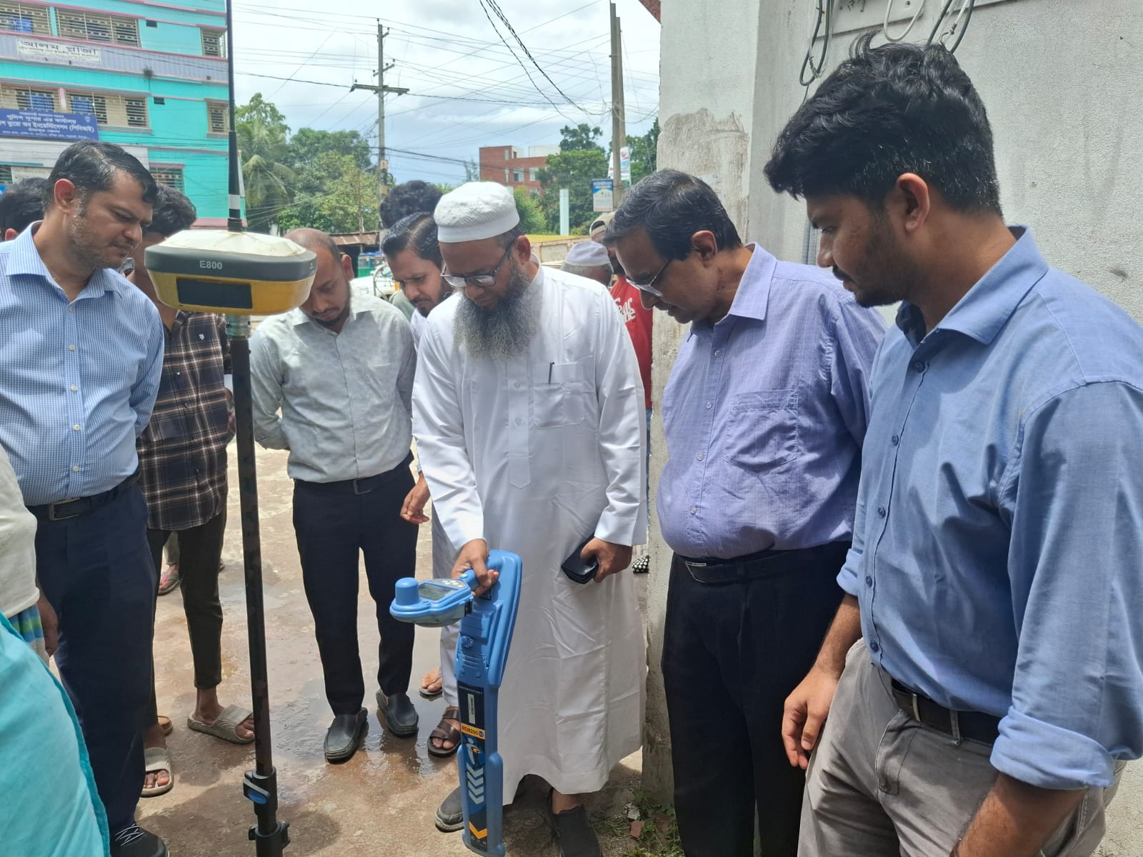 ব্যবস্থাপনা পরিচালক কর্তৃক বিজিডিসিএল-এর আওতাধীন ট্রান্সমিশন ও বিতরণ লাইনের Geographic Information System (GIS) ভিত্তিক ম্যাপ প্রস্তুতের কার্যক্রম পরিদর্শন