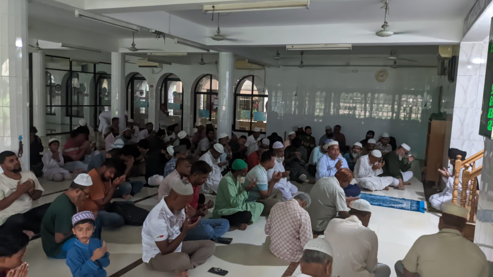 জুলাই গণঅভ্যুত্থান দিবস-২০২৬ উপলক্ষ্যে শহীদদের স্মরণে দোয়া ও মিলাদ মাহফিল অনুষ্ঠিত।