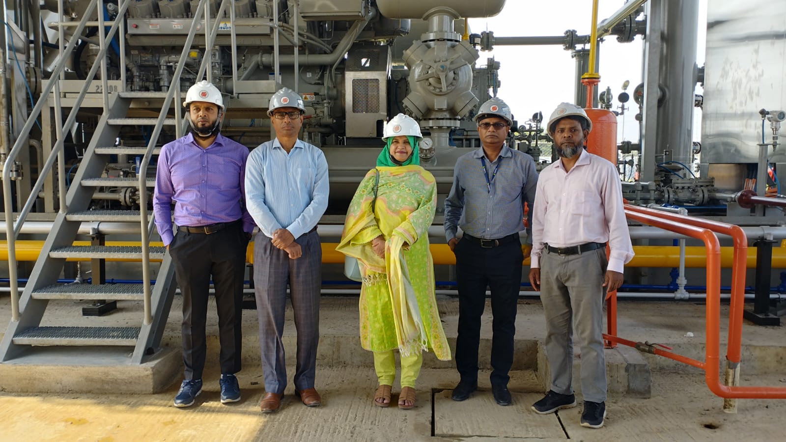 জ্বালানী ও খনিজ সম্পদ বিভাগের উপসচিব মোছা. মাসুদা বেগম বিজিএফসিএল এর অধীনে তিতাস লোকেশন-জি তে কম্প্রেসর ইনস্টলেশন প্রকল্প পরিদর্শন করেছেন।