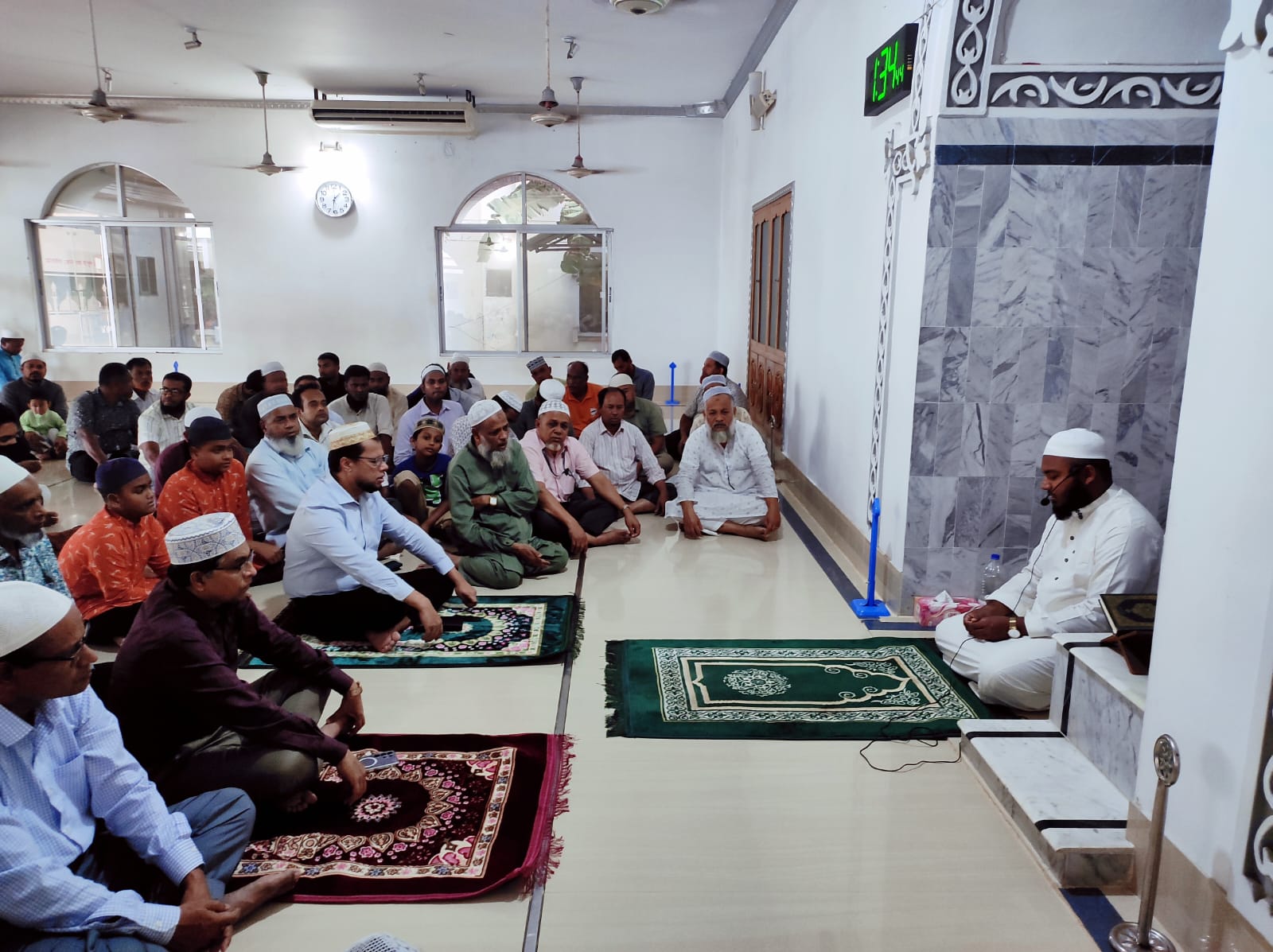 ১৬ জুলাই-২০২৫ , শহিদ দিবস উপলক্ষে সরকারি নির্দেশনা অনুযায়ী জাতীয় পতাকা অর্ধনমিত রাখা হয় এবং বাদ জোহর মসজিদে শহিদদের আত্বার শান্তি কামনা করে বিশেষ দোয়া আয়োজন করা হয়েছে।