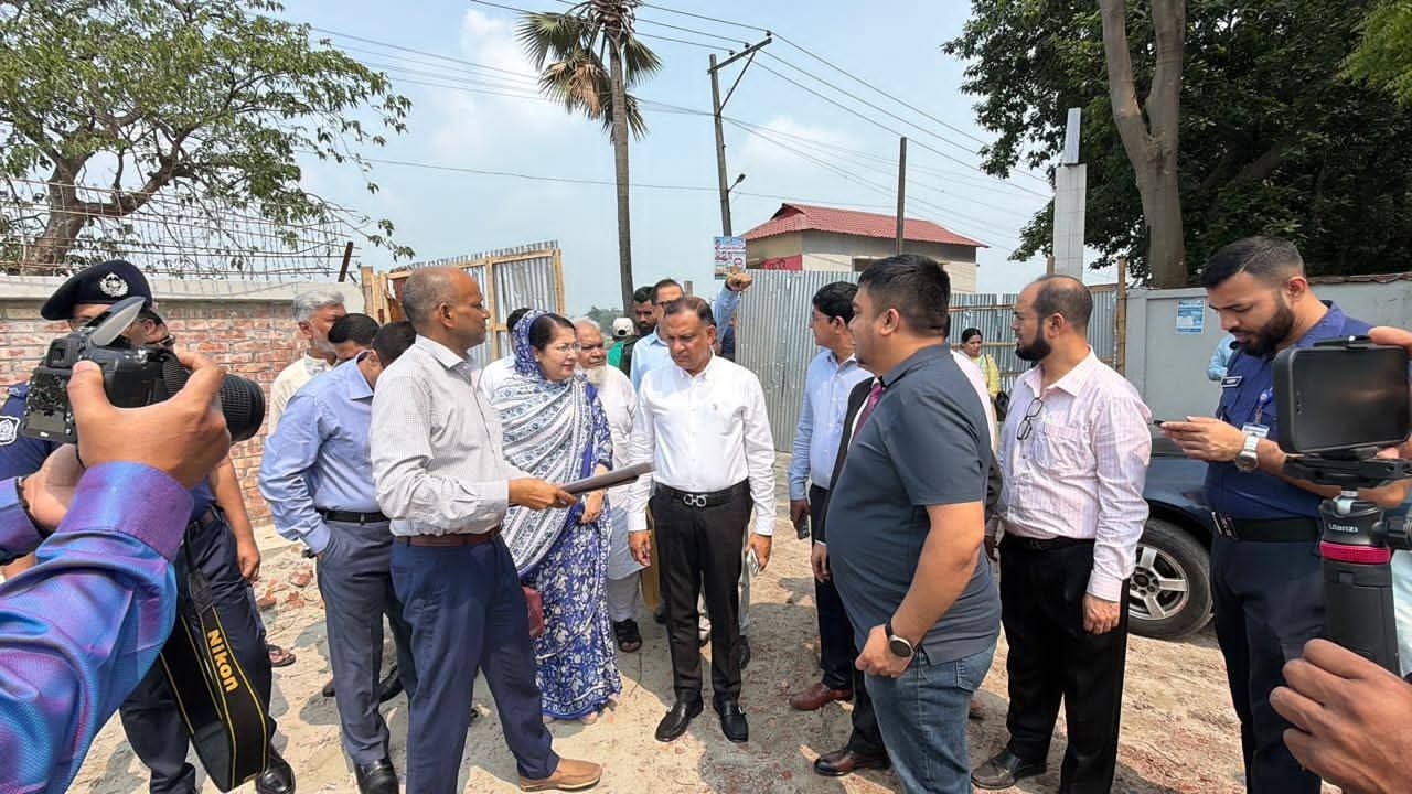 জনাব মোঃ শরীফুল আলম এমপি, মাননীয় প্রতিমন্ত্রী, বস্ত্র ও পাট মন্ত্রণালয় কর্তৃক গত ২৪.০৩.২০২৬ তারিখে জামদানী ভিলেজ স্থাপন শীর্ষক প্রকল্পের আওতায় রূপগঞ্জ, নারায়ণগঞ্জ প্রকল্প এলাকা পরিদর্শণ