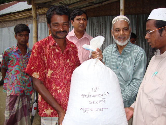 Seed distribution program of Binachinabadam-4