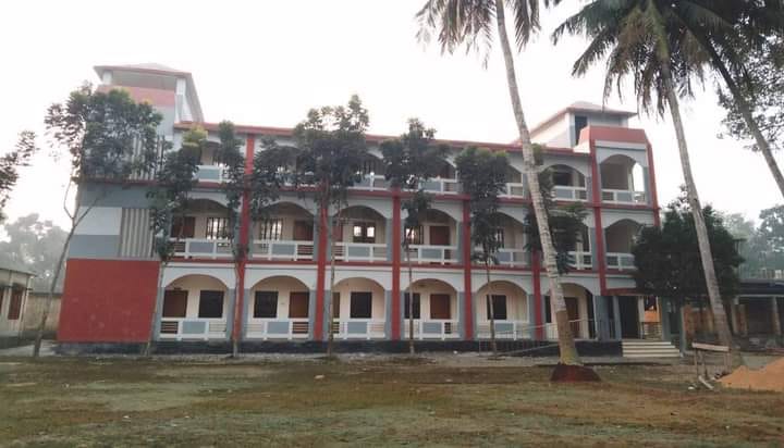 কদমতলী বহুমুখী উচ্চ বিদ্যালয় এন্ড কলেজ