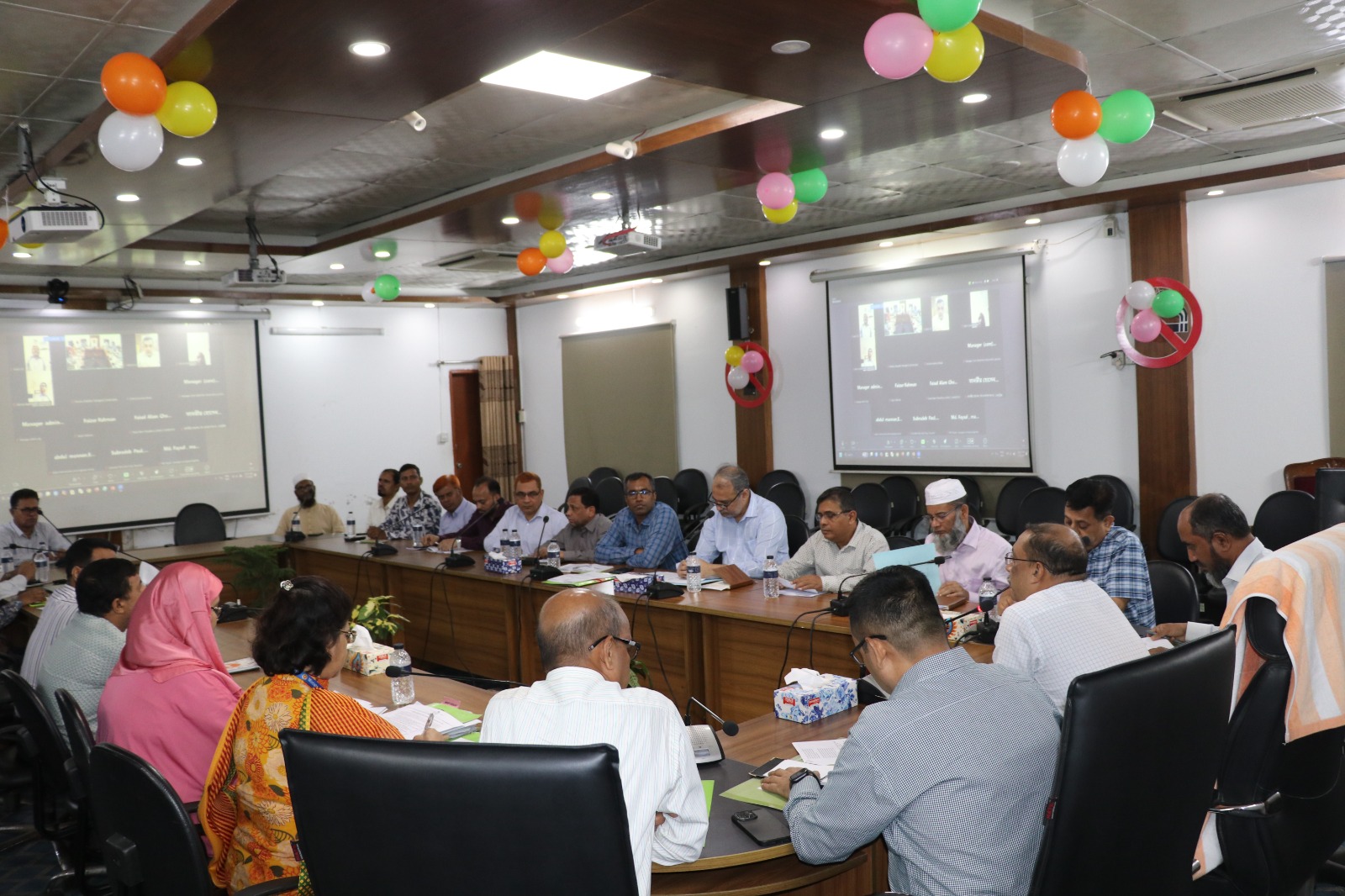 ১ জুলাই ২০২৫ বিআইডব্লিউটিসি’র চেয়ারম্যান অতিরিক্ত সচিব জনাব মো : সলিম উল্লাহ এর সভাপতিত্বে বিআইডব্লিউটিসি’র সম্মেলন কক্ষে মাসিক সমন্বয় সভা অনুষ্ঠিত হয়।