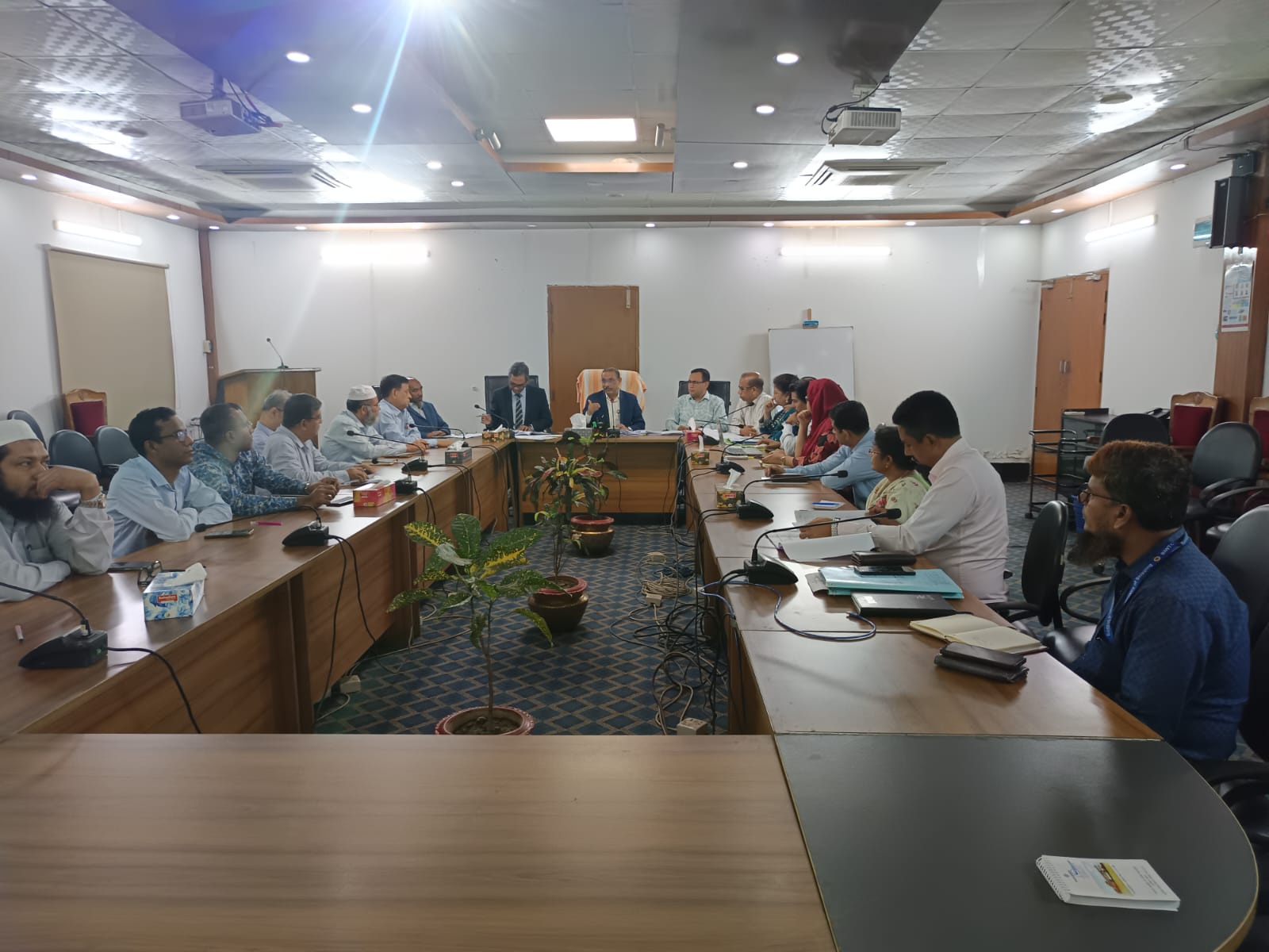 নির্বাচনী ইশতেহার বাস্তবায়নে নৌপরিবহন মন্ত্রণালয় ও বিআইডব্লিউটিসির কর্ম পরিকল্পনা বিষয়ক কর্মশালা।