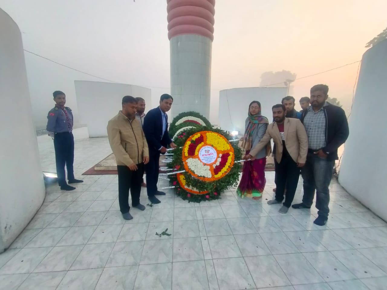 মহান বিজয় দিবস ১৬ ডিসেম্বর, ২০২৫ মুক্তিযুদ্ধ স্মৃতিসৌধে পুষ্পন্তবক অর্পণ