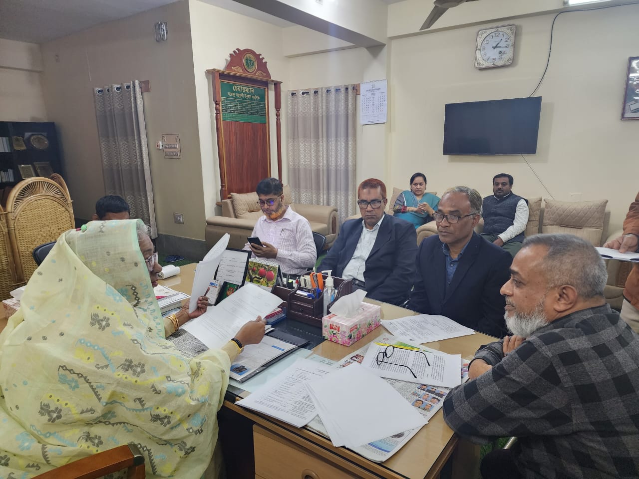 চেয়ায়ম্যান মহোদয়ের সাথে সভা