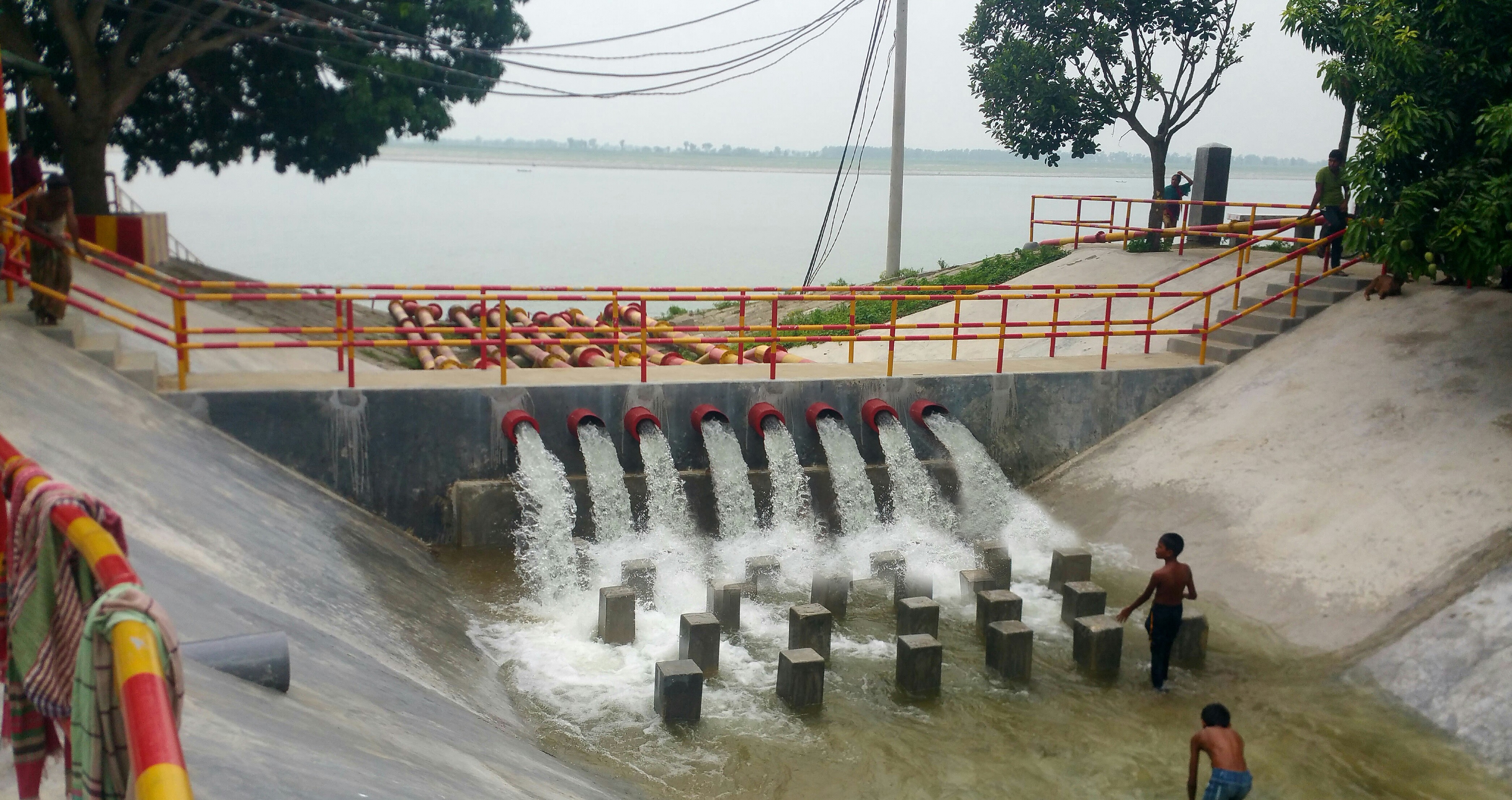বরেন্দ্র কর্তৃপক্ষের বিভিন্ন উন্নয়ন মূলক কার্যক্রম