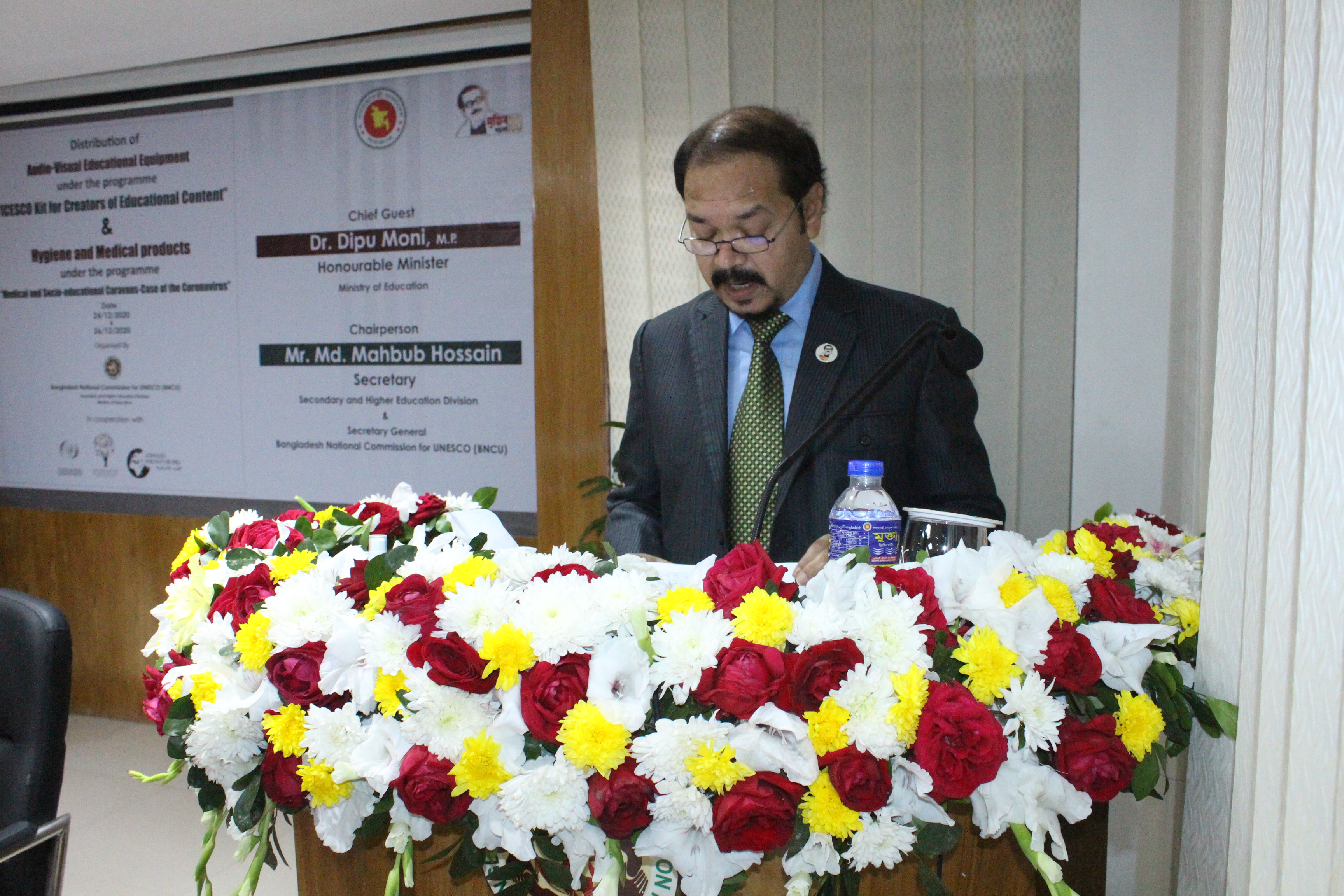 Product Distribution of “Medical and Socio-educational caravans-Case of the Corona virus" and“ICESCO Kit for Creators of Educational Content"