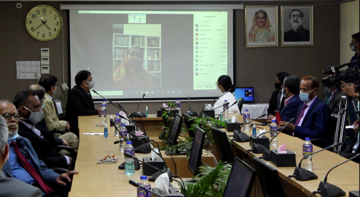 Product Distribution of “Medical and Socio-educational caravans-Case of the Corona virus" and“ICESCO Kit for Creators of Educational Content"