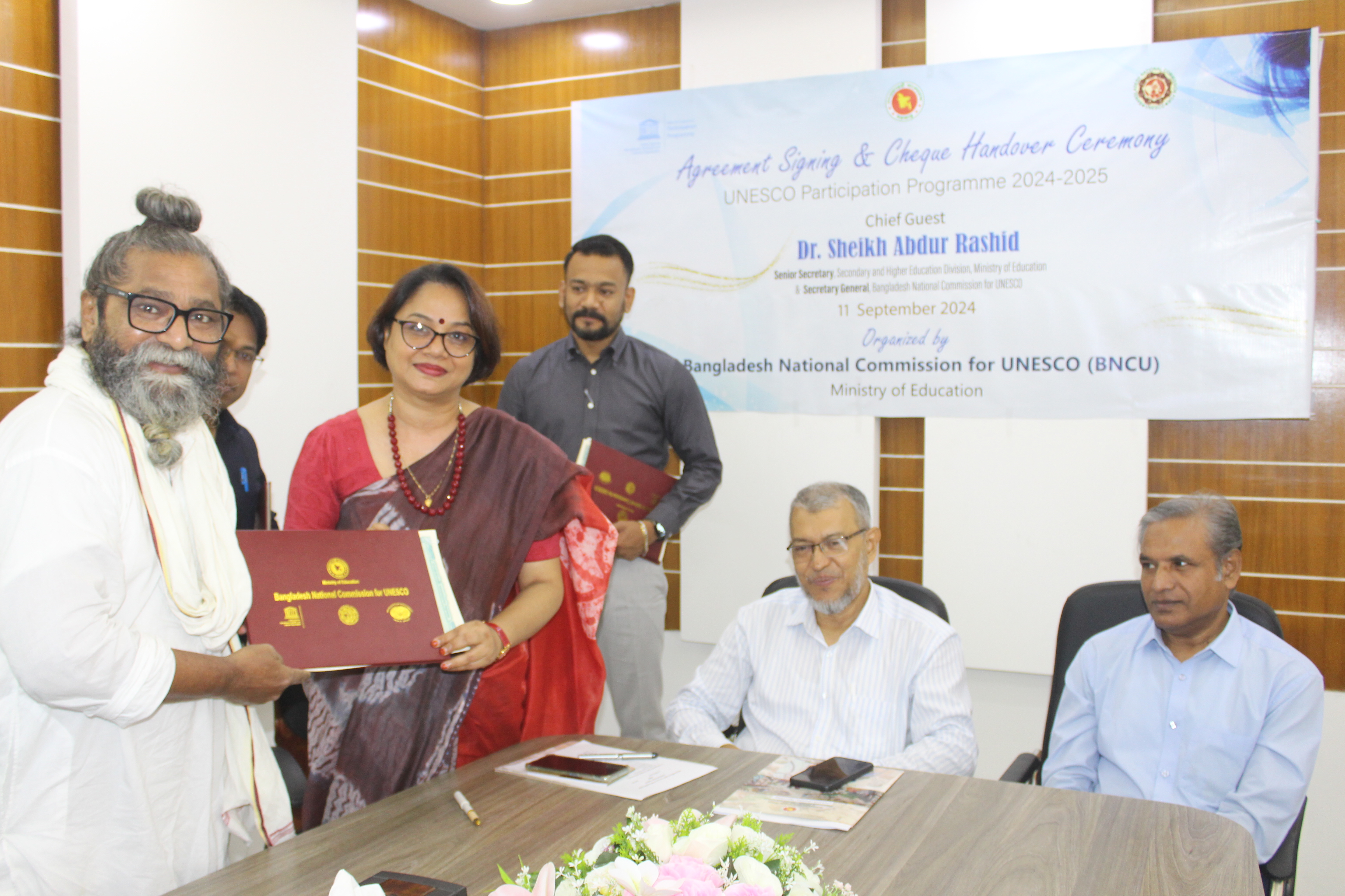 চুক্তি স্বাক্ষর-২