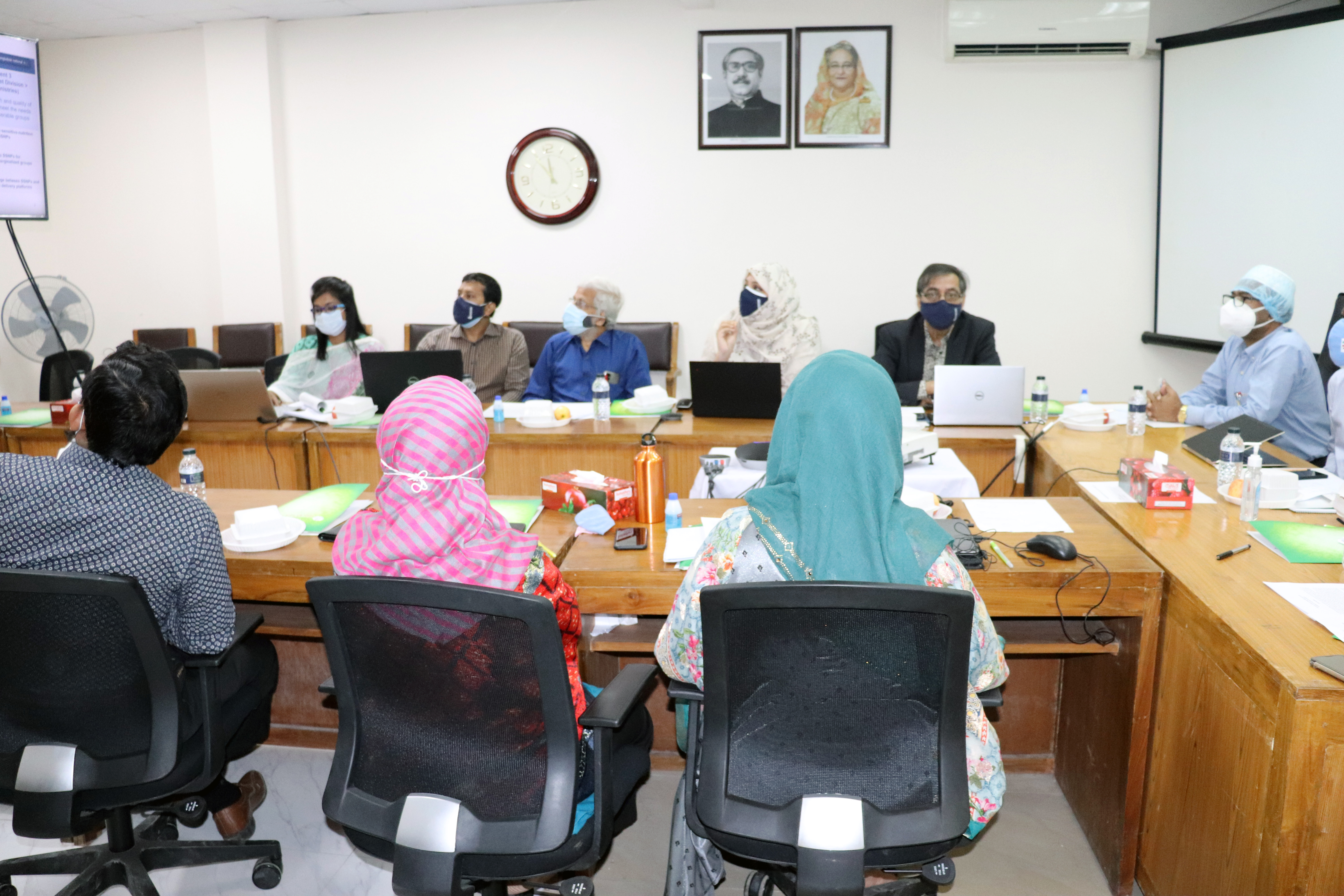 জেলা ও উপজেলা পর্যায়ে বহুখাতভিত্তিক ন্যুনতম পুষ্টি প্যাকেজ বাস্তবায়ন বিষয়ে পরামর্শমূলক কর্মশালা